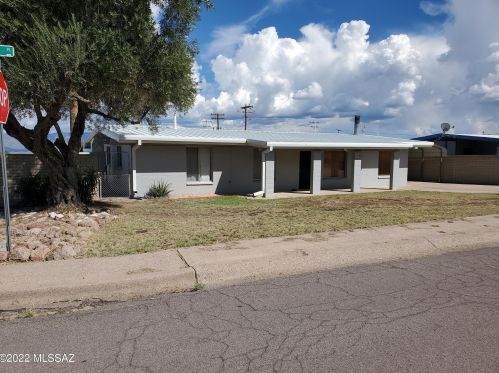 116 Park Pl, San Manuel, AZ 85631-1210
