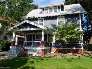 1537 Mars Ave, Cleveland OH  44107-3823 exterior