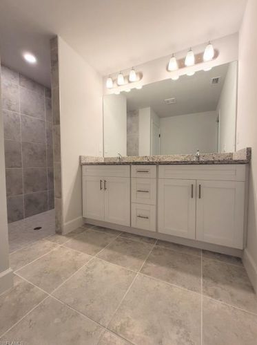 2509 Sunniland Blvd, Lehigh Acres FL 33971-5254 exterior