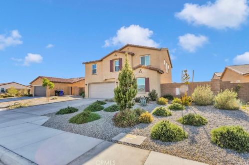 12982 9th Ave, Victorville, CA 92395-5526