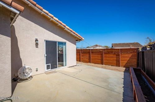 2442 Santa Rosa St, Santa Maria CA  93455-1731 exterior