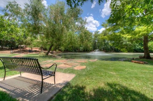 3013 Fleet Dr, Austin TX 78748-2963 exterior