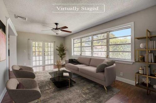 10460 21st St, Hollywood, FL 33026-2357