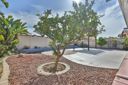 822 J St, Chula Vista CA  91910-6649 exterior