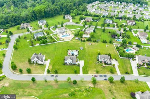 26 Kristen Ln, West Deptford NJ  08051-1672 exterior
