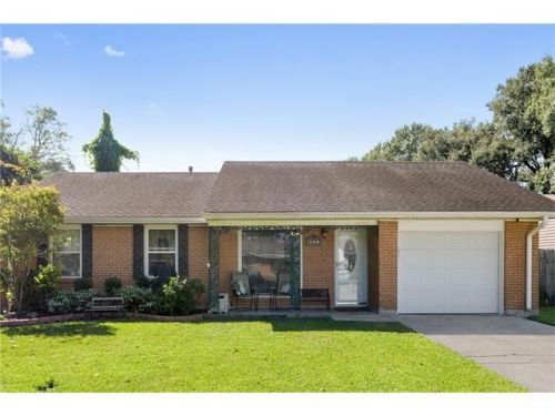 149 Valentine Dr, Westwego, LA 70094-2744