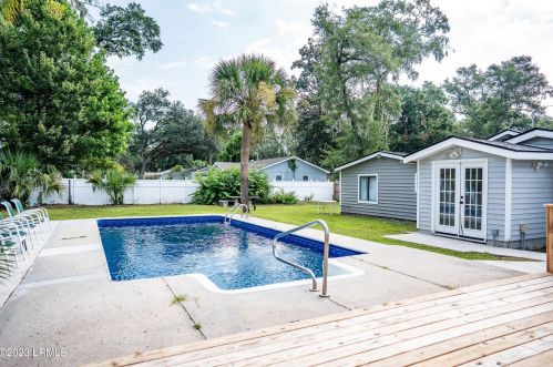 915 Belleview Cir, Beaufort SC 29902-6917 exterior