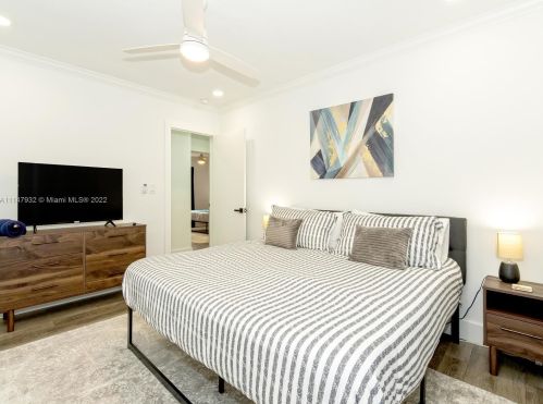 3540 34th Ave, Hollywood FL  33021-2509 exterior