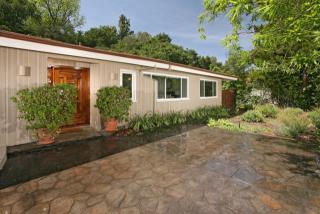 4047 Hayvenhurst Dr, Van Nuys CA  91436-3644 exterior