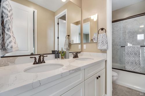 3837 Sedgemoore Dr, Santa Rosa CA  95404-7620 exterior