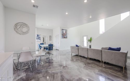 1708 5th St, Phoenix AZ  85004-2846 exterior