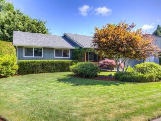 1175 Kathryn St, Beaverton, OR 97124-1743
