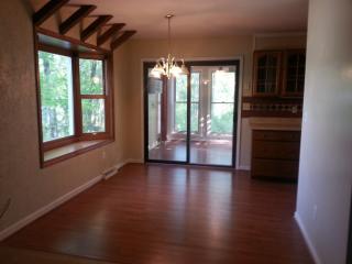 1005 Pine Oak Way, Taylors SC  29687-4408 exterior