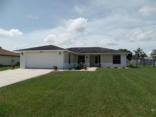 812 Alpine Ct, Kissimmee, FL 34758-3401