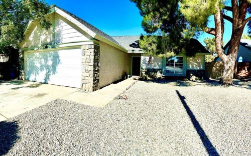1619 Renee St, Lancaster, CA 93535-2755