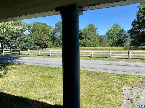 6417 Hillsboro Ln, Crozet VA  22932-3322 exterior