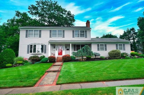 100 Hill Hollow Rd, South Plainfield, NJ 07080-1621