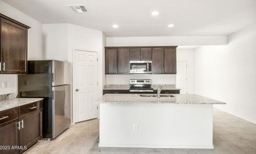 10814 Chipman Rd, Tolleson AZ  85353-4442 exterior