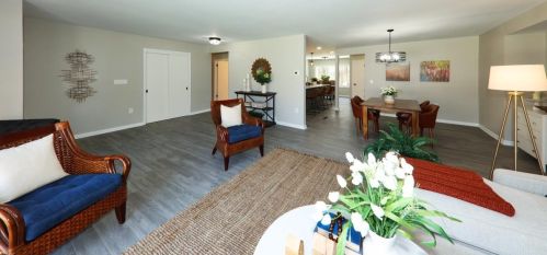 4445 Upham Ave, Milwaukee WI  53220-5122 exterior