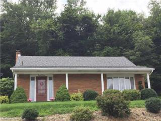 307 Bryant St, Vandergrift, PA 15690-1605