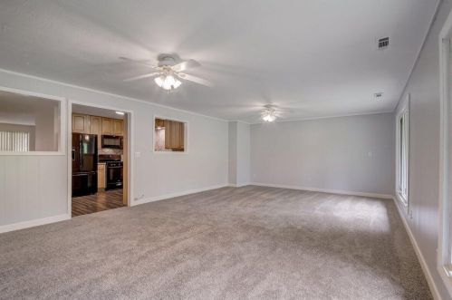 12130 44 Ave, Kenosha WI 53144-1353 exterior