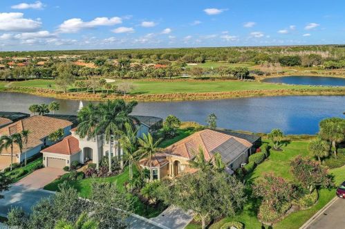 23940 Copperleaf Blvd, Bonita Springs FL 34135-8167 exterior