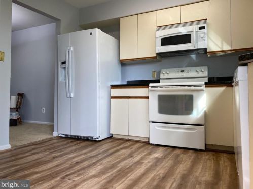 11164 Beaver Trail Ct, Herndon VA  20191-4319 exterior