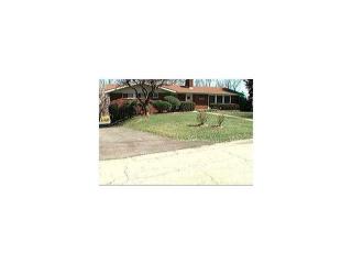 1349 Foxwood Dr, Monroeville PA  15146-4436 exterior