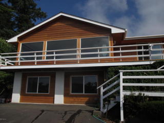 403 Floral St, Tongue Point, OR 97103-5912