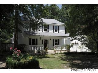 2110 Lothbury Dr, Fayetteville, NC 28304-5669