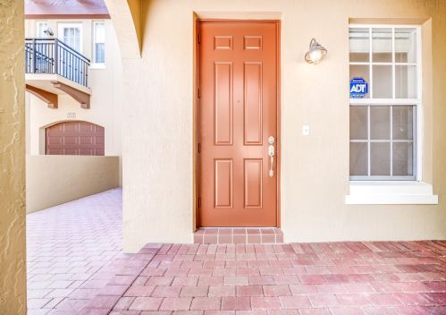 2812 Eagle Rock Cir, West Palm Beach, FL 33411-6719