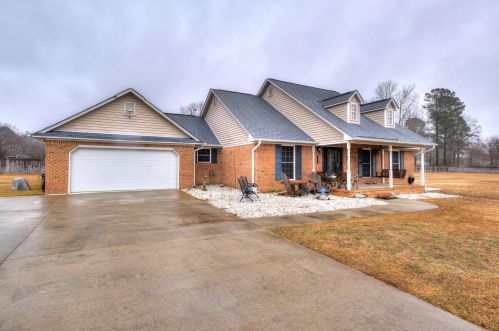 545 Gibbons St, Foreston, SC 29102-2219