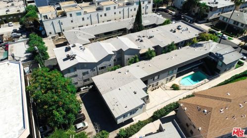 4331 Ventura Canyon Ave, Van Nuys, CA 91423-3759