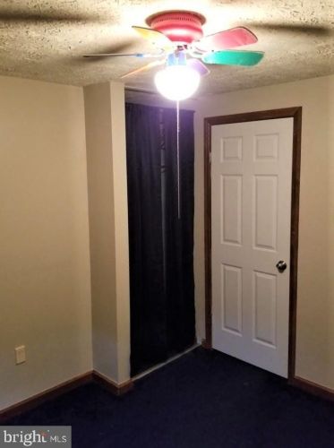 331 Melling Ave, Boothwyn PA 19061-4137 exterior