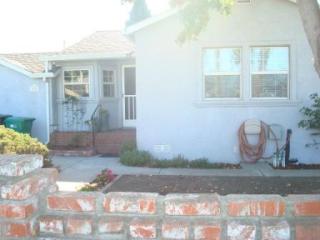 135 Medford Ave, Hayward, CA 94541-1748