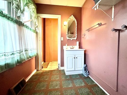 503 Green St, West Brownsville PA  15417-2107 exterior