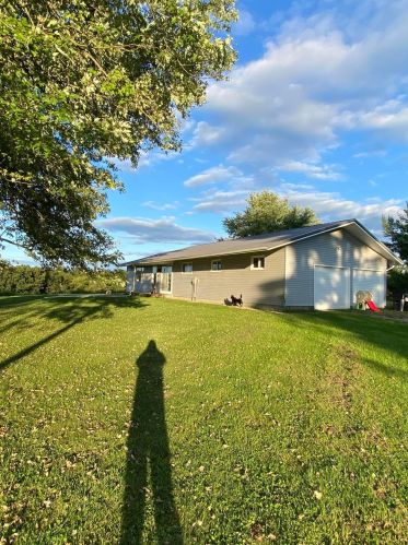 4198 Palomino Rd, Somerset, OH 43783-9779