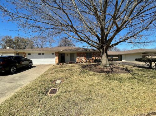 7212 Misty Meadow Dr, Fort Worth, TX 76133-7117