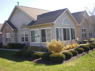 2014 Willow Run Cir, Enon, OH 45323-9786
