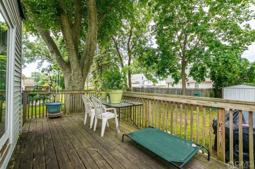 984 Maltby Ave, South Plainfield NJ  07080-2216 exterior