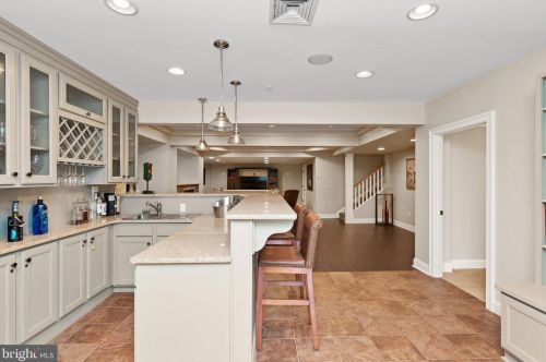 644 Southridge Dr, Navy Sup Dpt PA  17055-6025 exterior