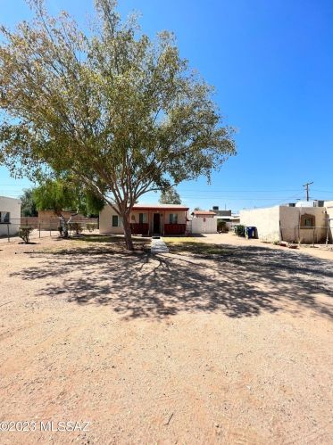 319 Palmdale St, Tucson, AZ 85714-1442