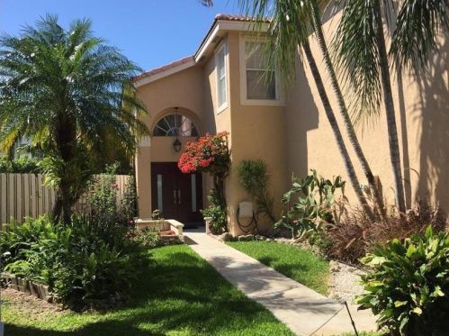 17376 21st St, Hollywood FL  33029-5594 exterior