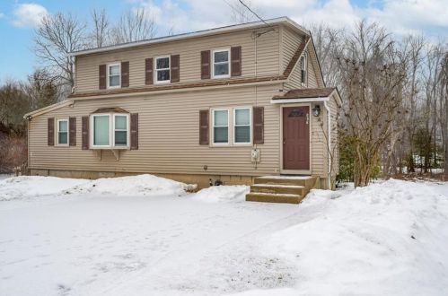 277 Cooper Rd, Glocester RI  02814-1447 exterior