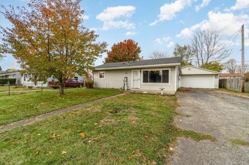490 Sheelin Rd, Xenia, OH 45385-2563