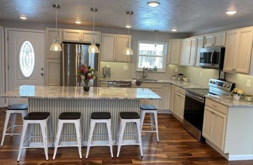 259 Old Blackhawk Rd, Beaver Falls, PA 15010-9765