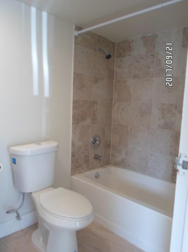 695 Saxony O, Delray Beach FL  33446-1045 exterior