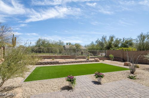 33237 45th Pl, Cave Creek AZ  85331-5073 exterior