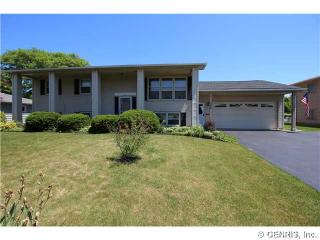 154 Bouckhart Ave, Rochester, NY 14622-2106