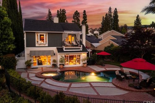 506 Golden Sky Ln, Anaheim, CA 92807-4749
